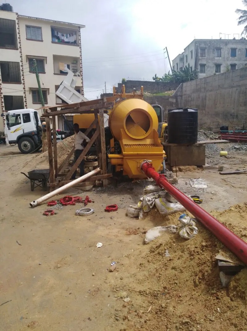 Kundenspezifische Betonpumpenm – Concrete Mixer Machine Bewertung und Preis